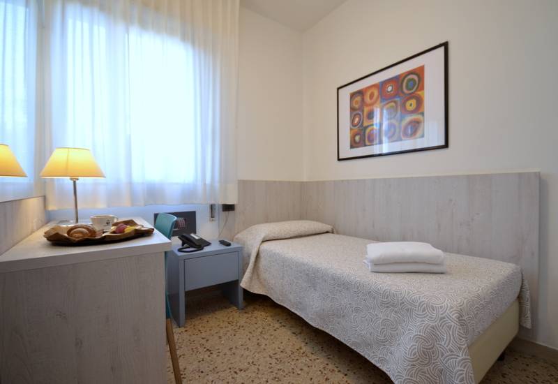 camera singola hotel Olimpia Bibione